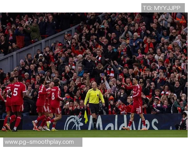 英超焦点战：利物浦小胜马竞意外逆袭全场沸腾